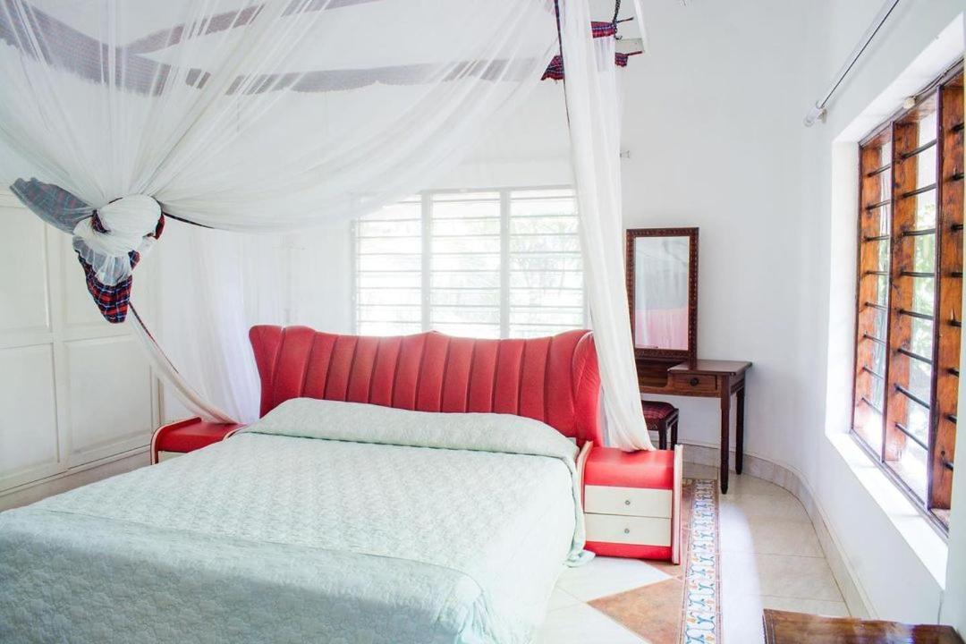 Kijani Cottages Diani Diani Beach Kültér fotó