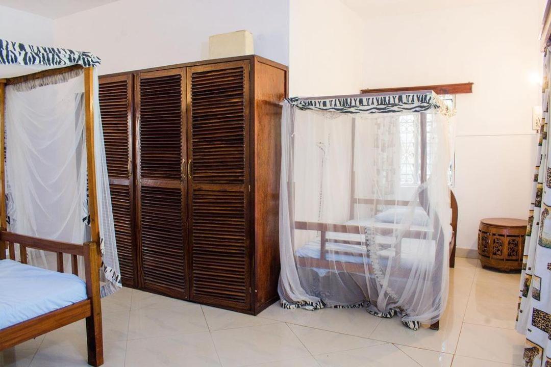 Kijani Cottages Diani Diani Beach Kültér fotó